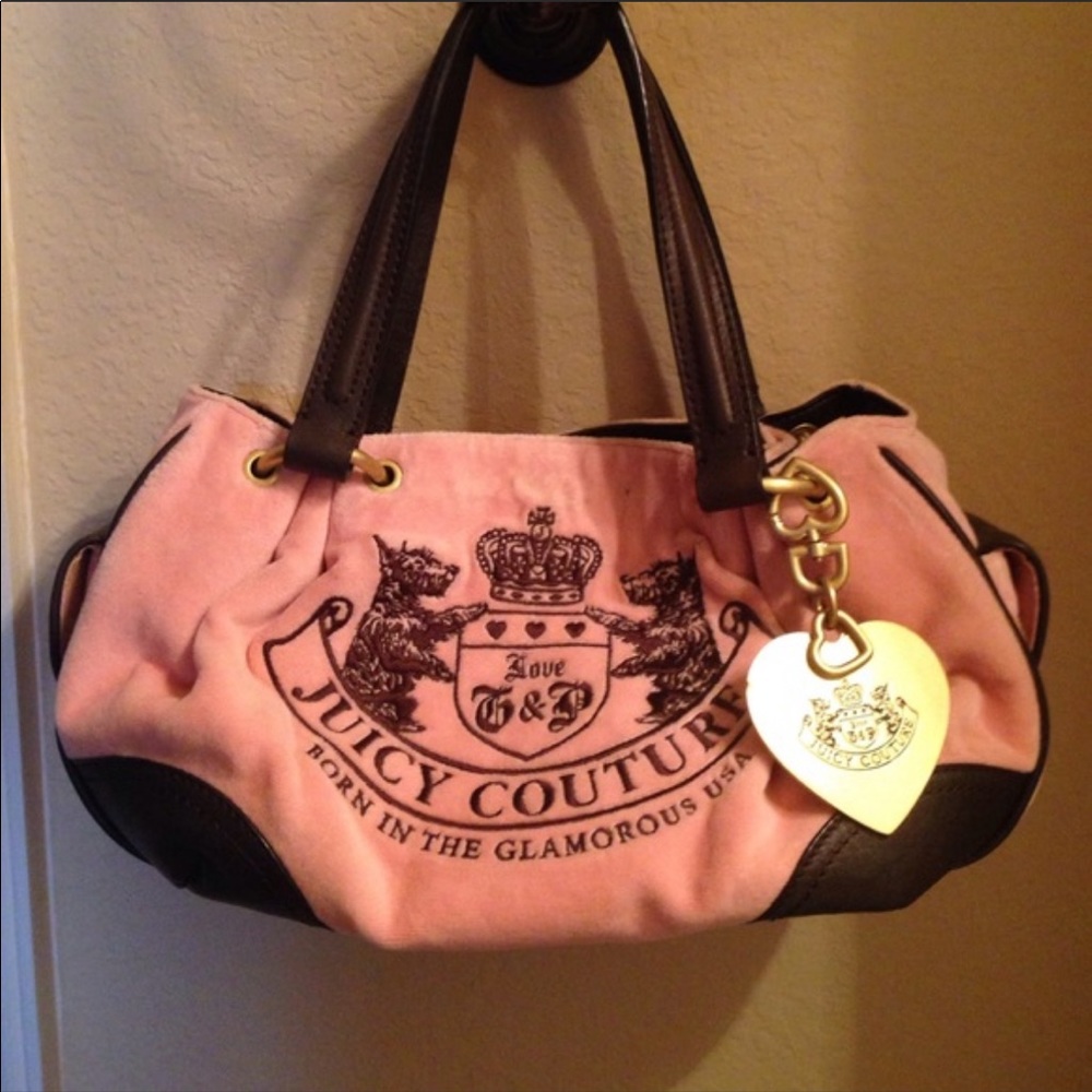 SEARCHING FOR PINK VELOUR JUICY COUTURE BAG